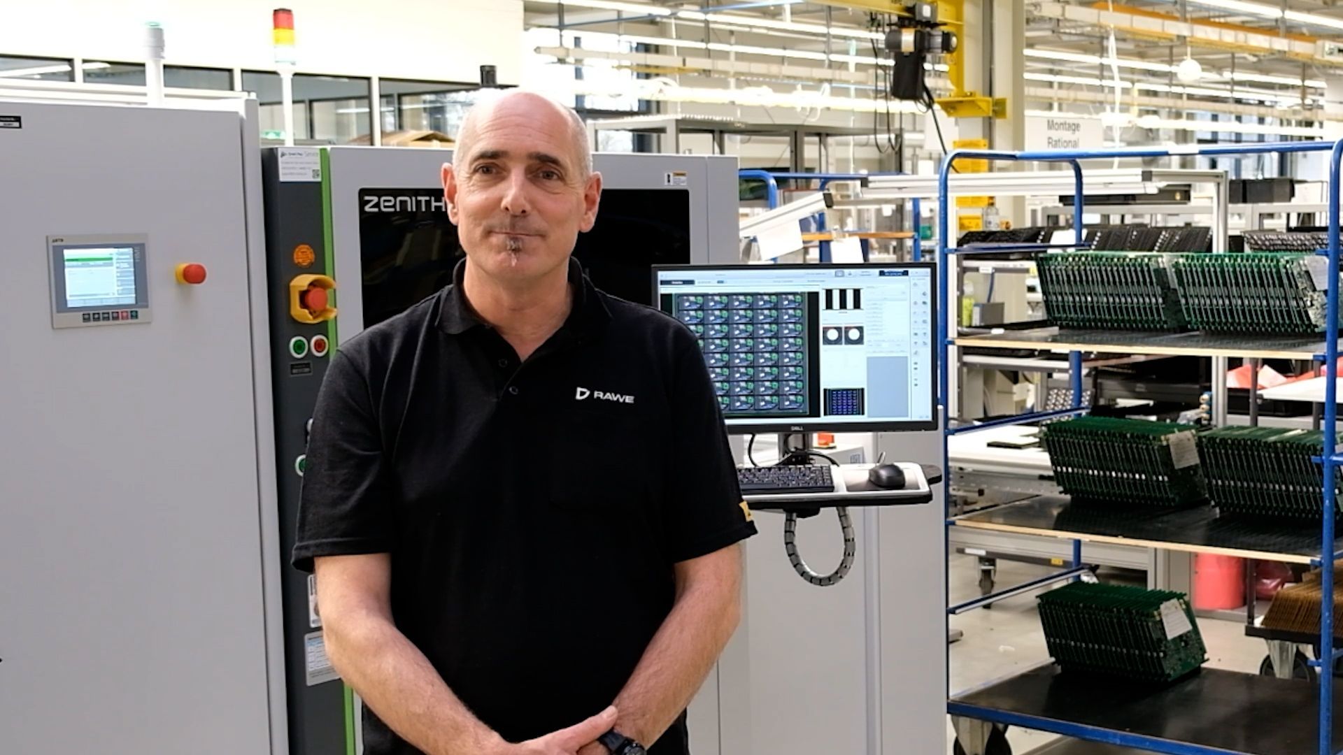 Ralf Gießmann vor der Zenith2 bei RAWE