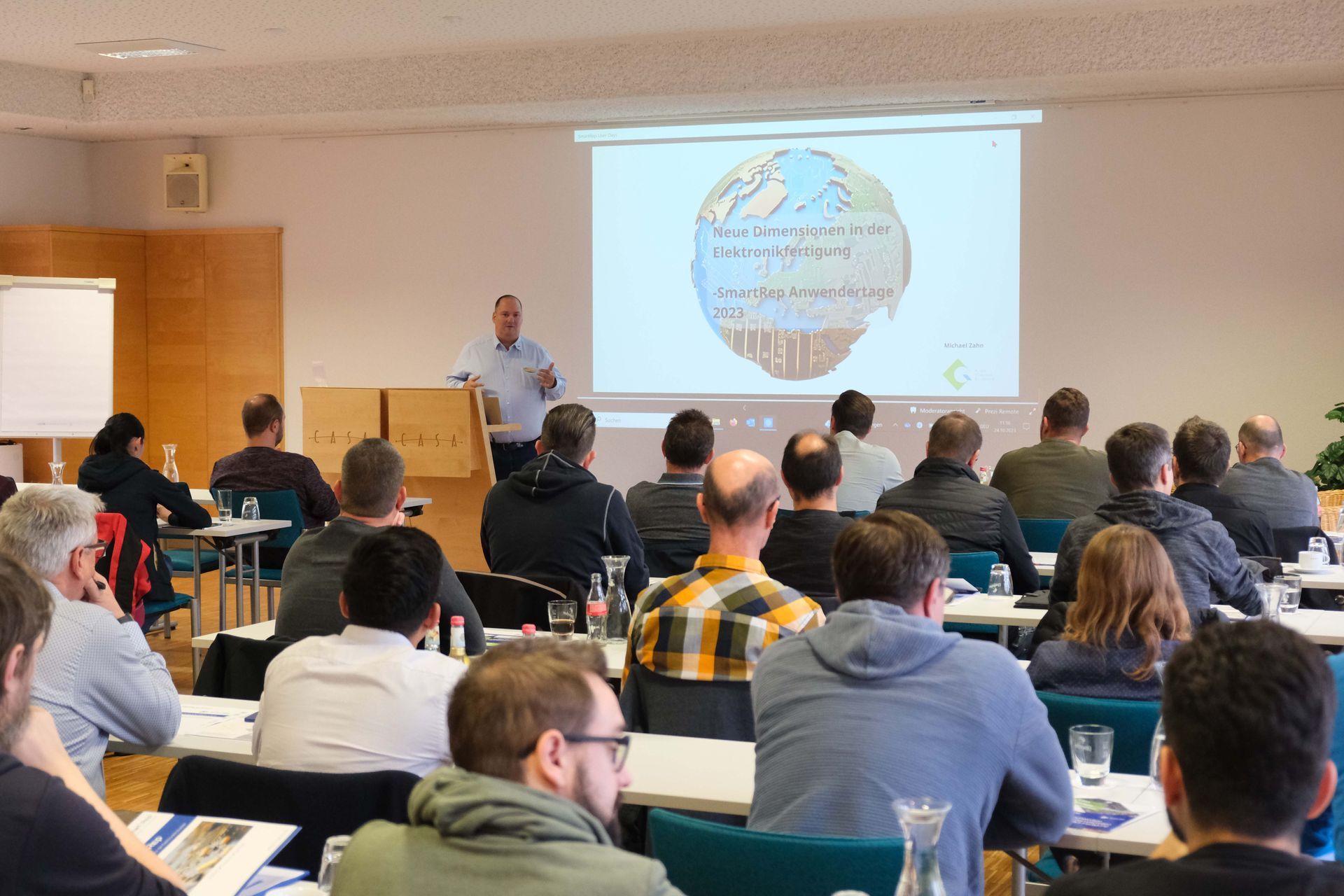 Foto von Vortrag bei den Koh Young Anwendertagen