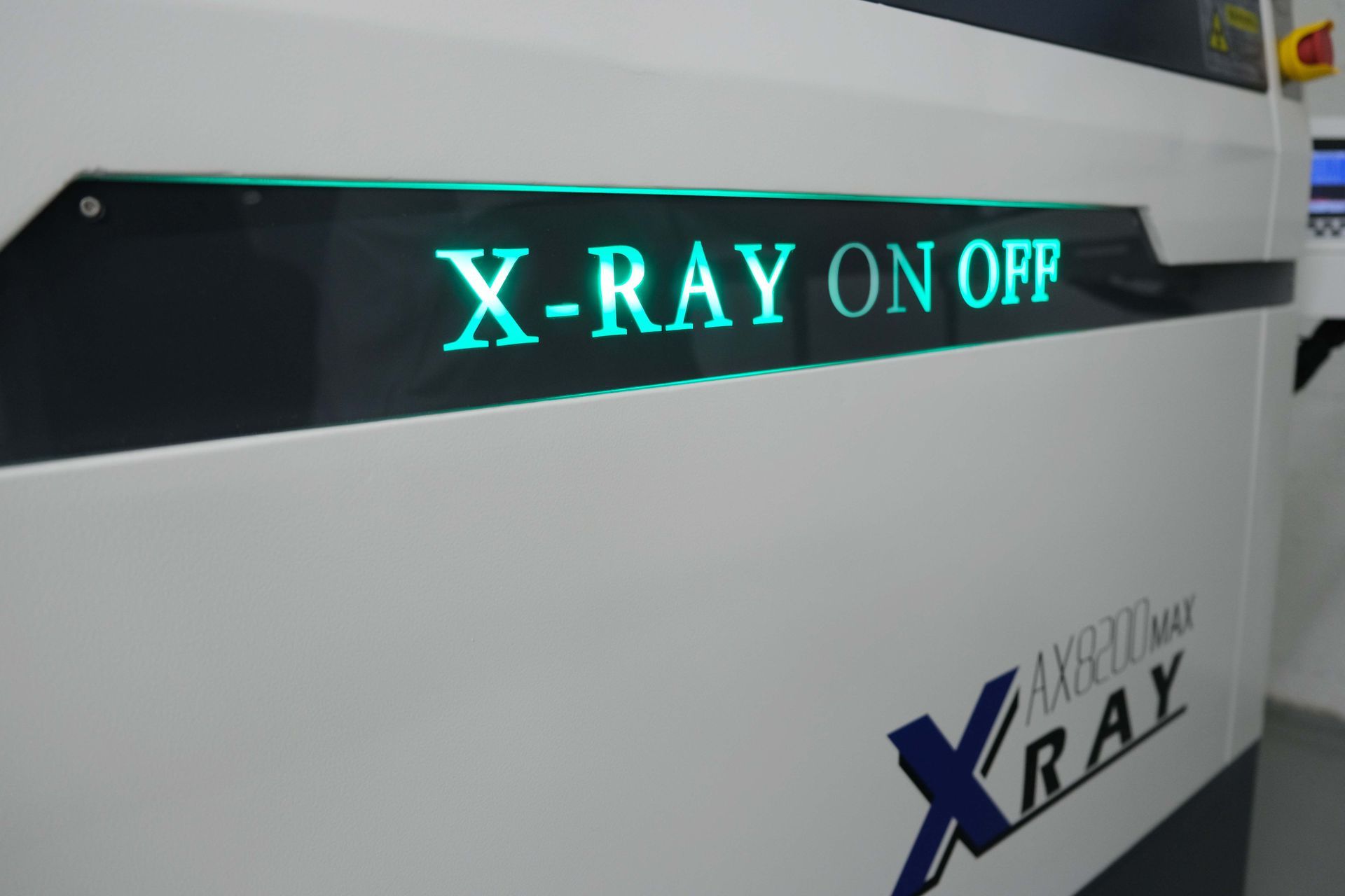X-RAY OFF Leuchte leuchtet am System