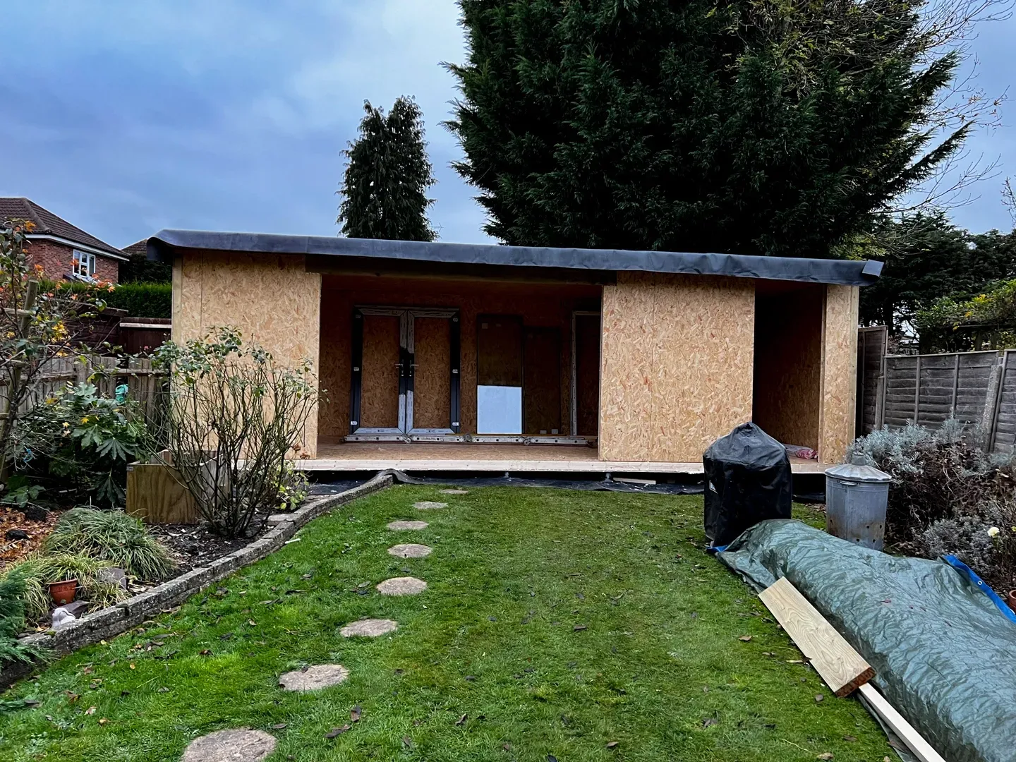 bespoke SIP garden room by TRJ Construction