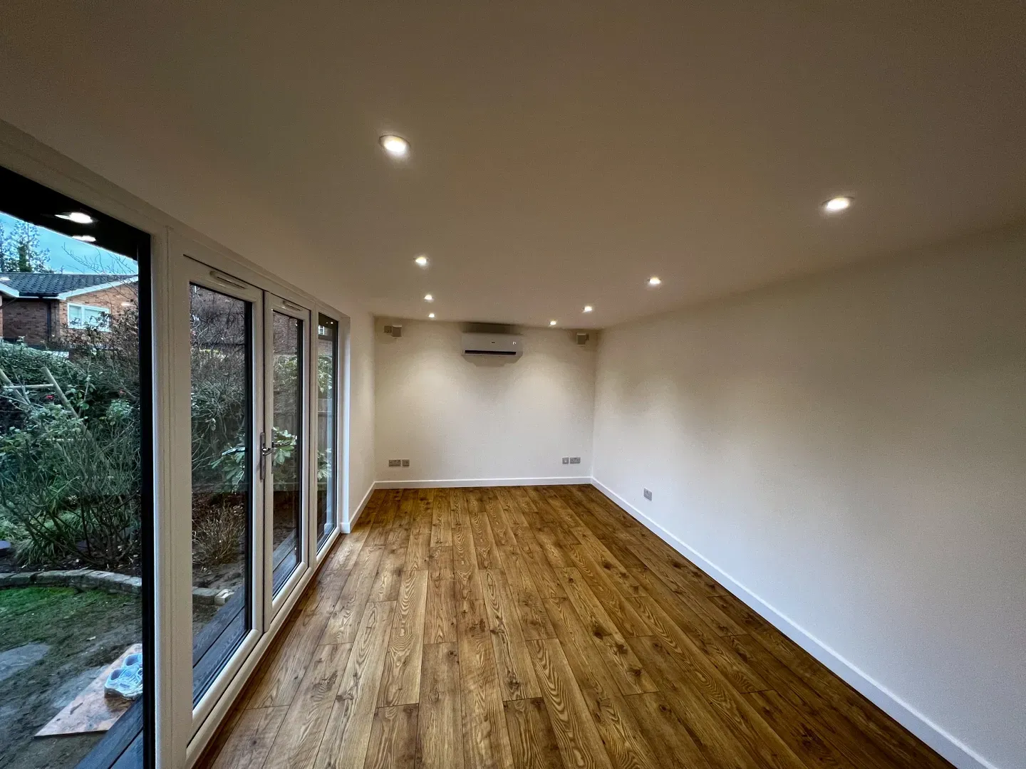 bespoke SIP garden room by TRJ Construction