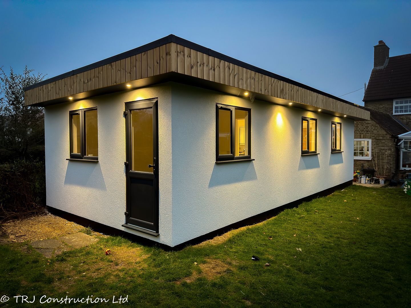 Annexe; bespoke garden room; bespoke rooms; fully insulated garden room; garden room; garden rooms; garden studio; granny annexe; play room; recreation room; sip panels; sip panels garden room; trj construction ltd;