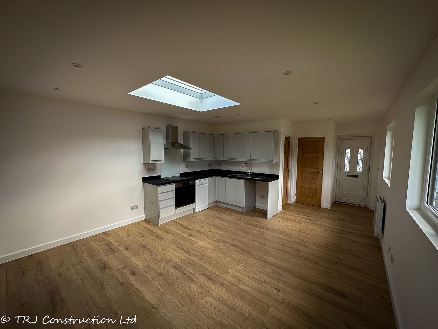 Bespoke garden room converted into a home office by TRJ Construction