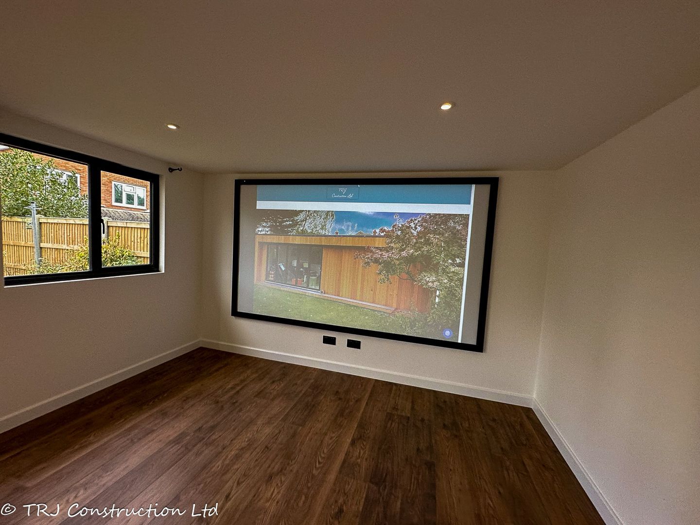 Annexe; garden room; garden rooms; granny annexe; home gym; personal gym room; sip panels; trj construction ltd;