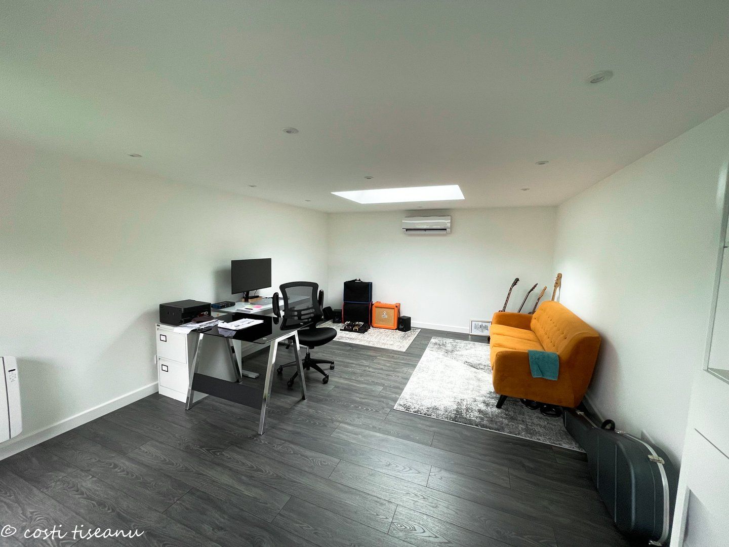 Custom garden building for guest house