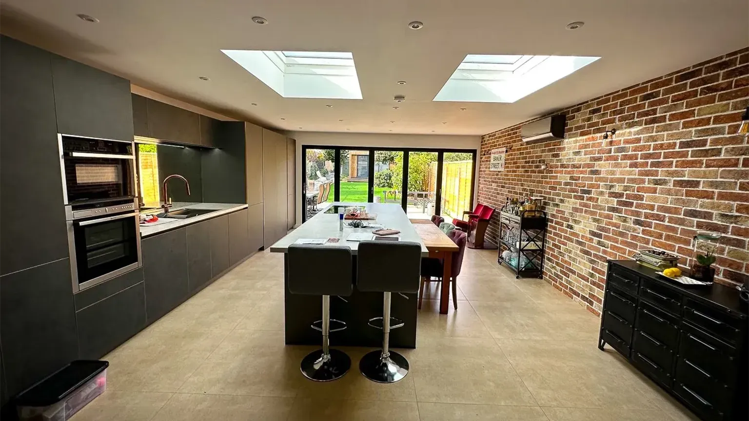 bespoke home extension using sips