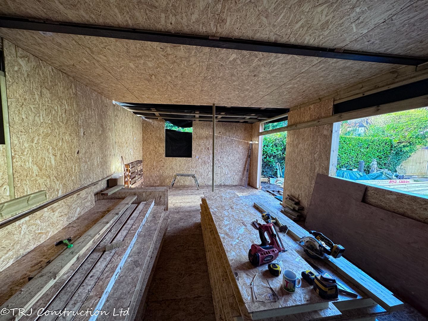 inside grannyannexe sip finish