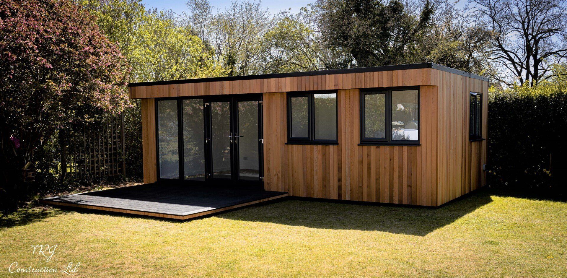 garden office in Radlett