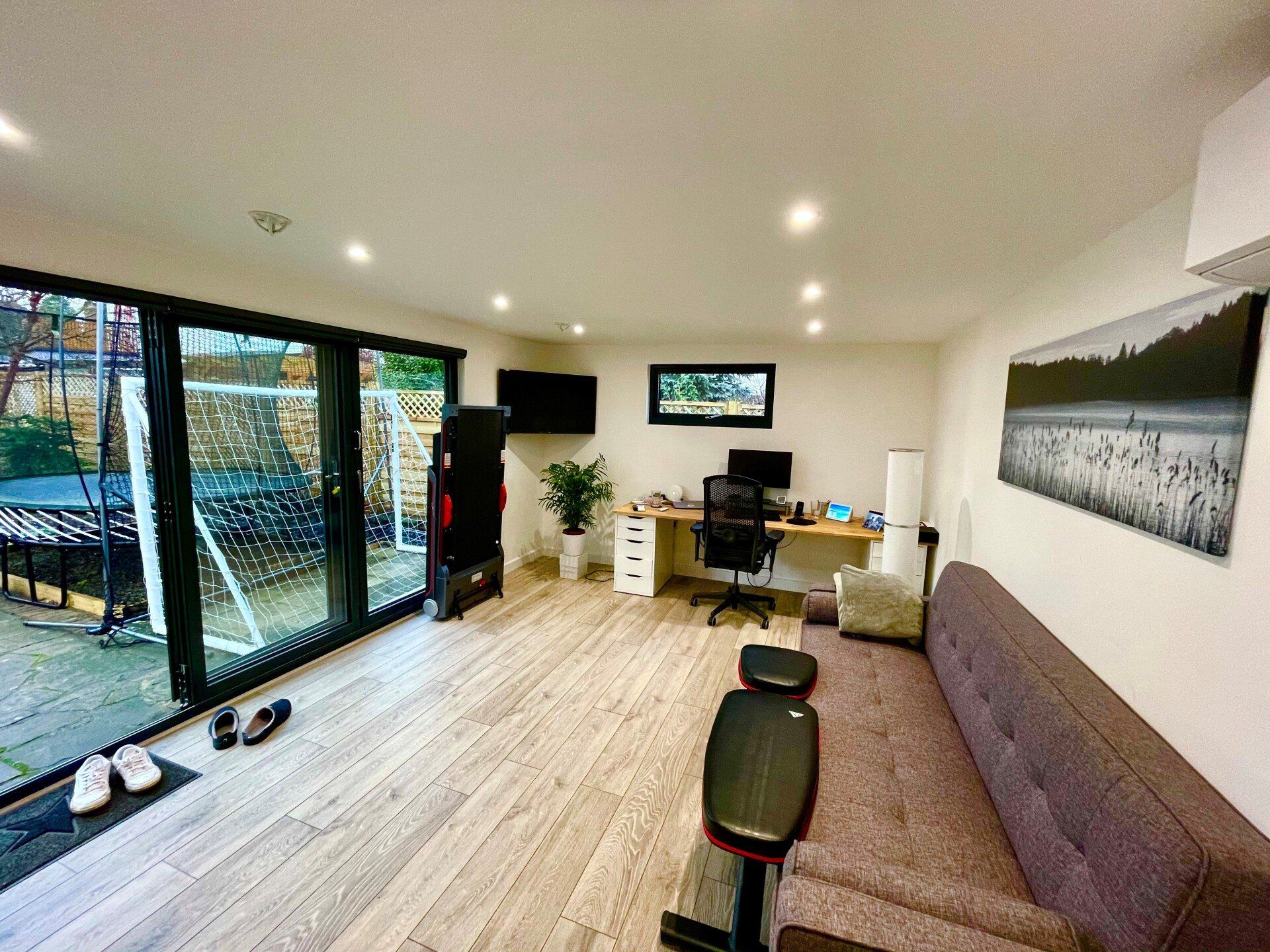 garden office in Cuffley