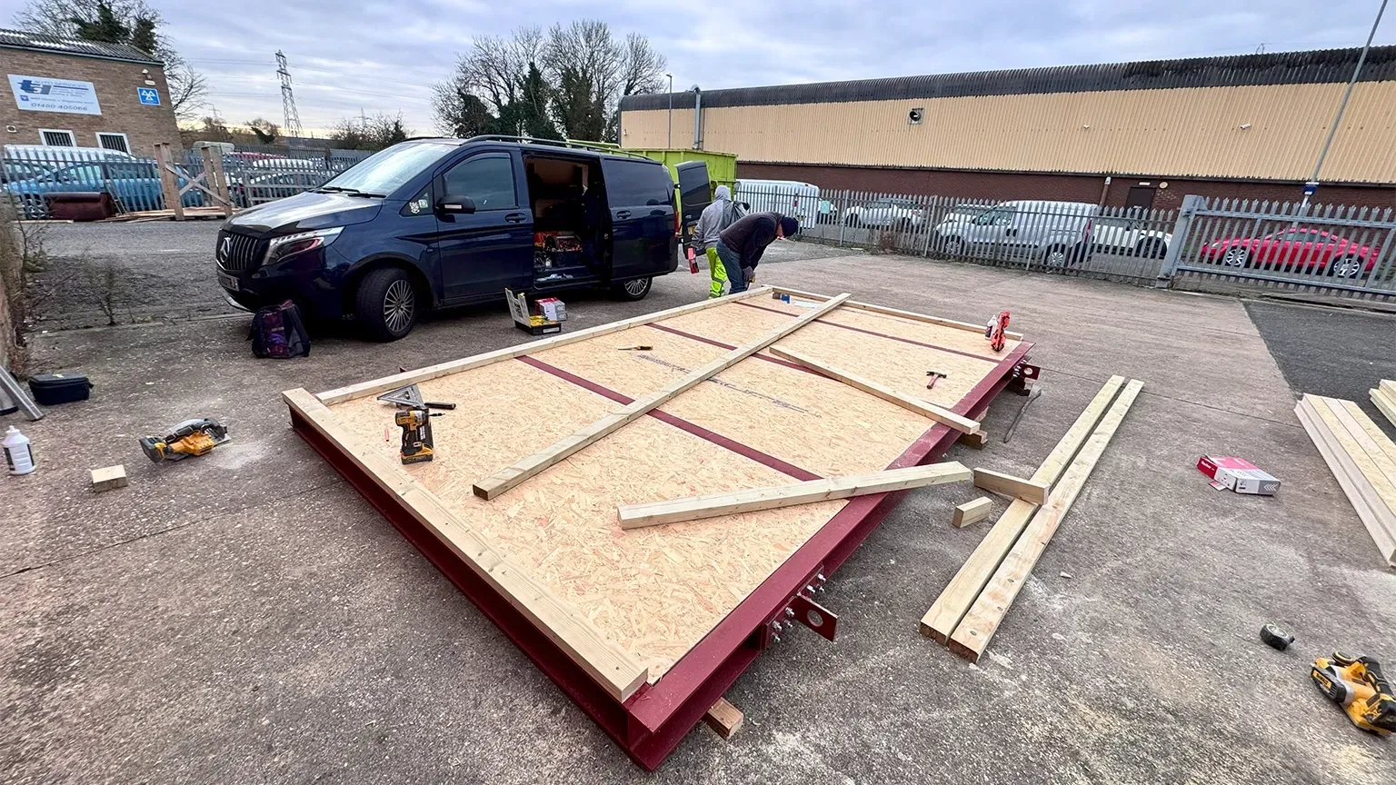 SIP panels base of garden room construction