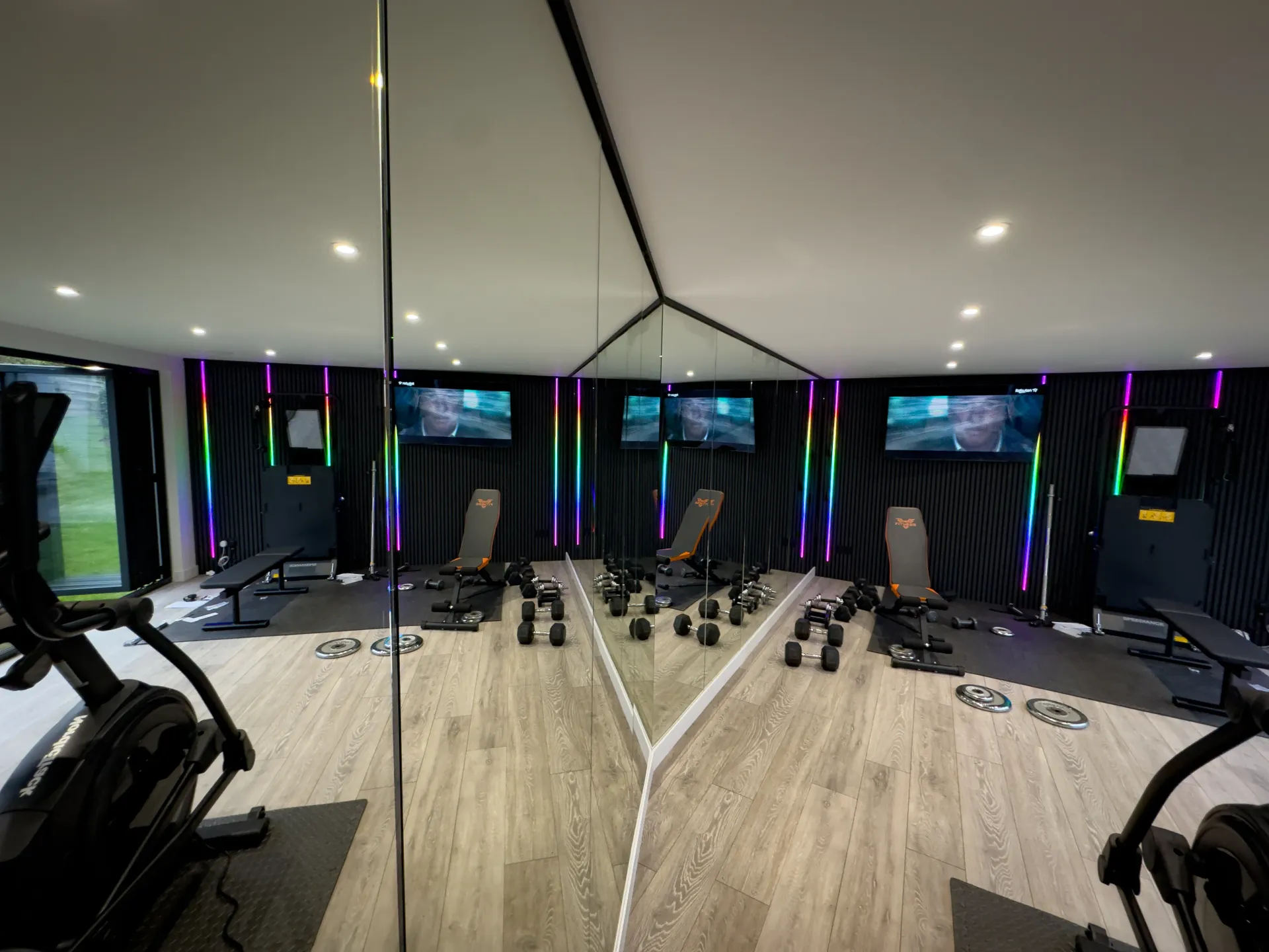 mirrors garden room