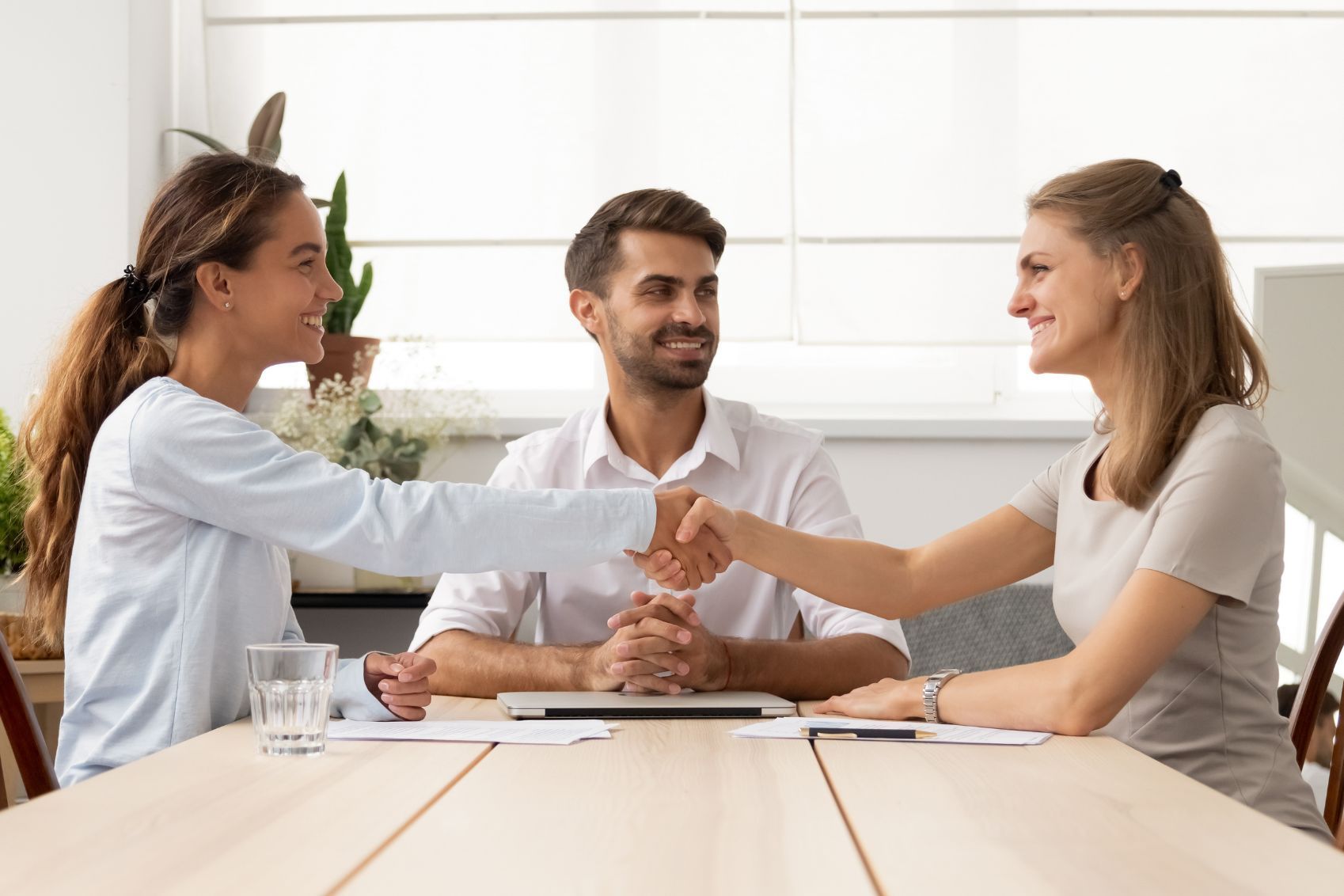 Mediation online und vor Ort Mediation online und vor Ort