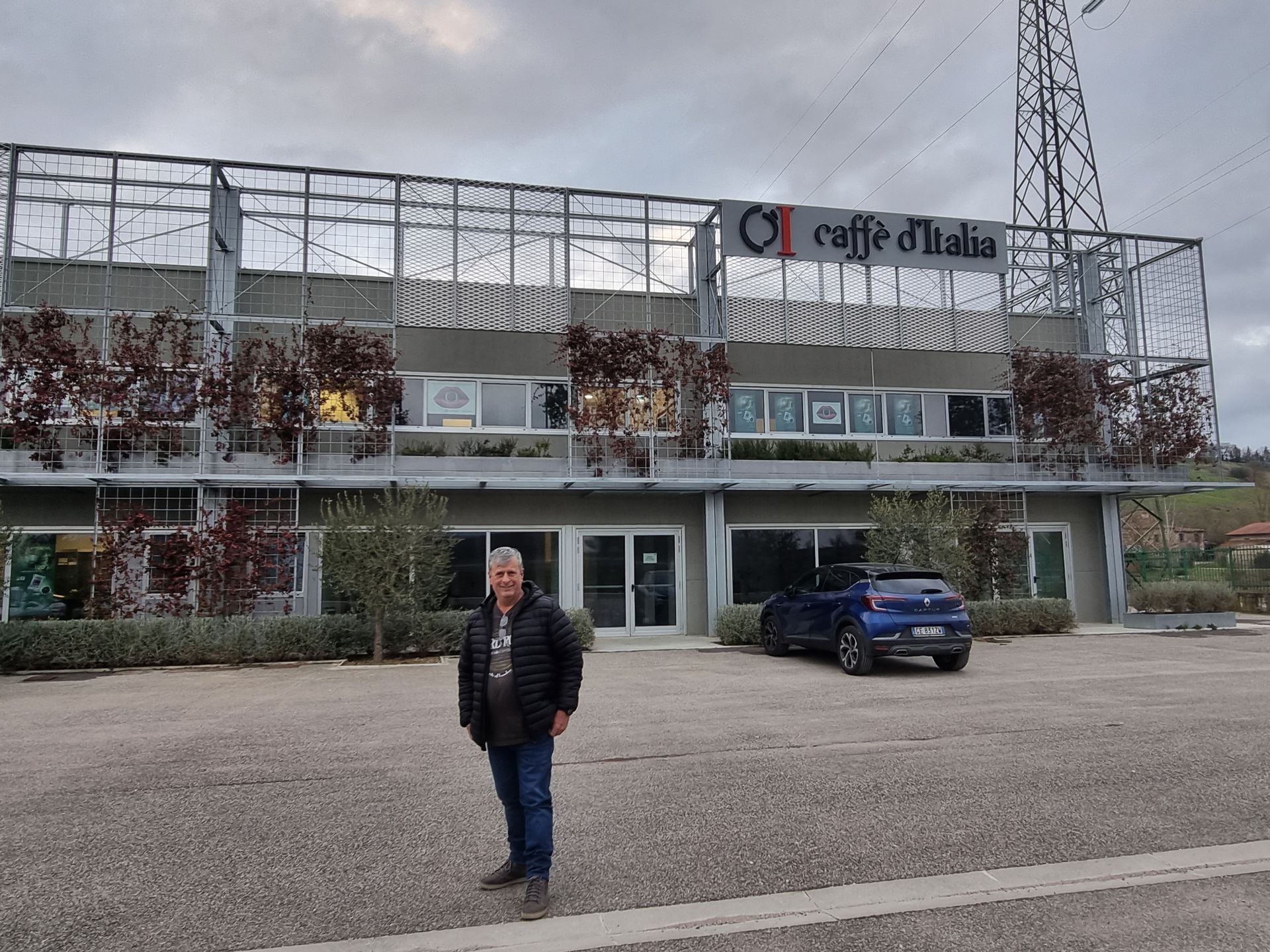 Factory located in Arezzo - Italy