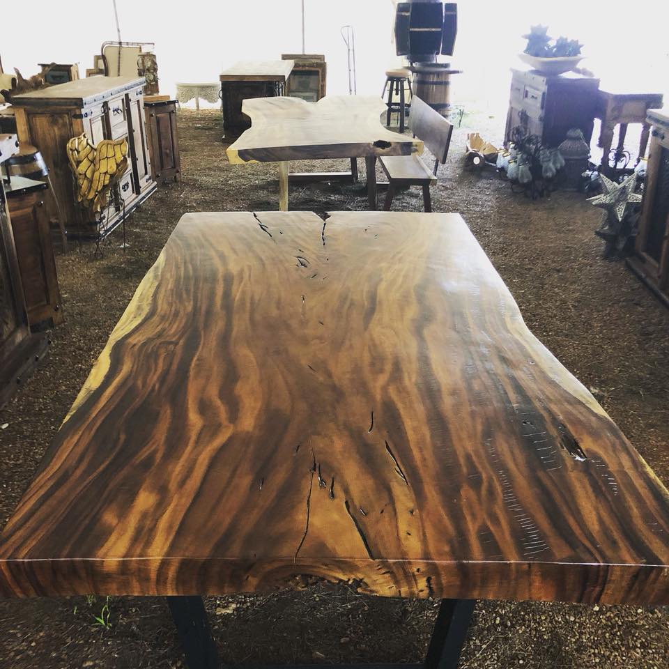 Mahagony Wood Table