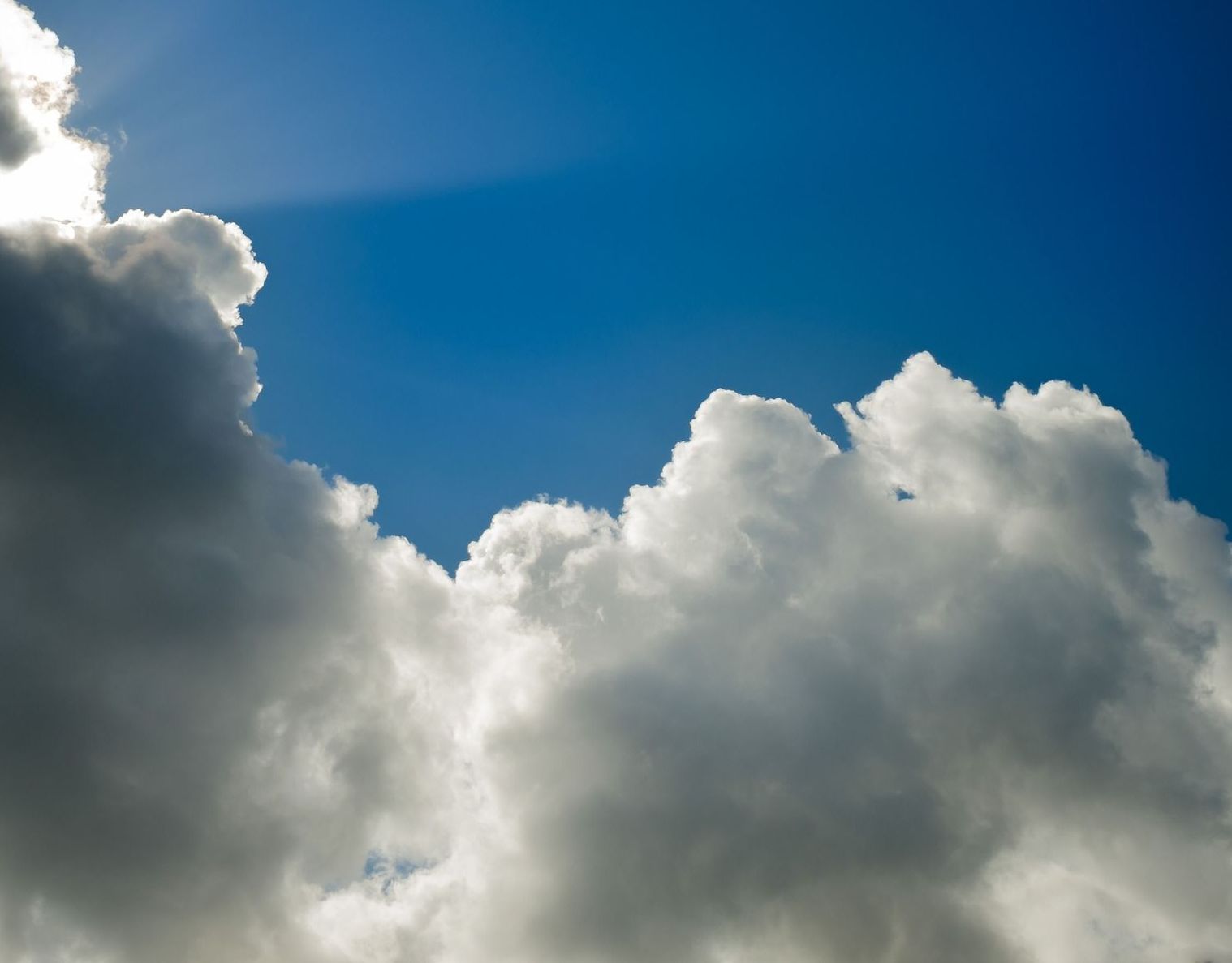 CHEMIN INITIATIQUE, VOYAGE ET LOI DE L'UN