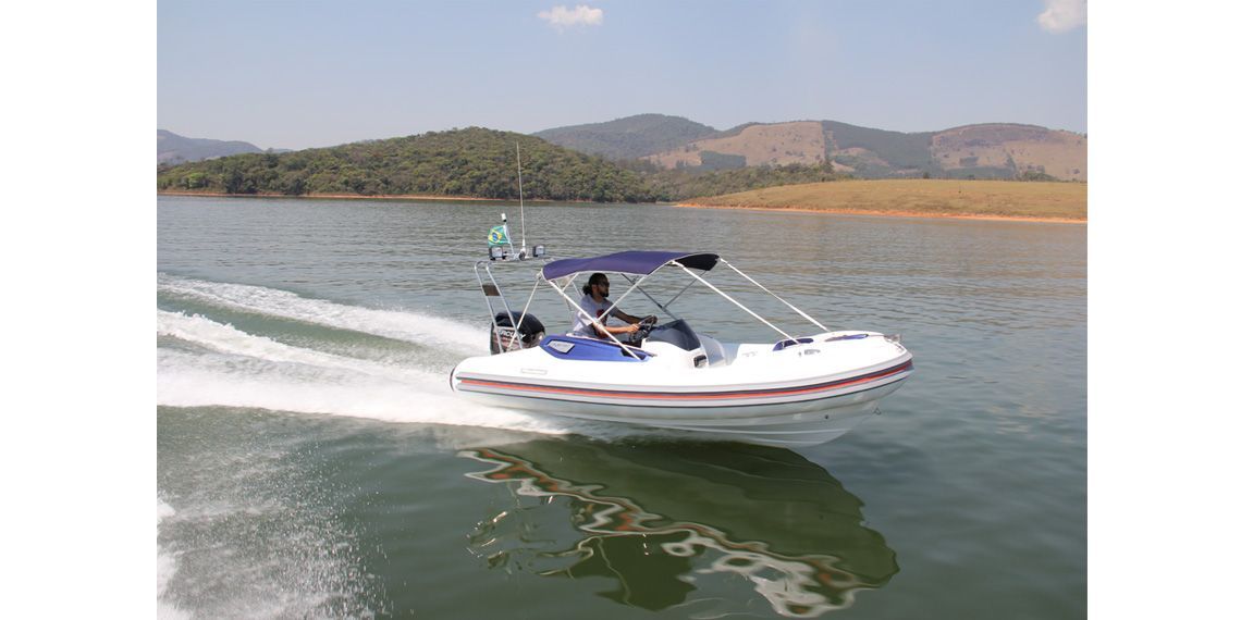 RUNABOUTS Flexboat (Photo boat model: FLEX 450)