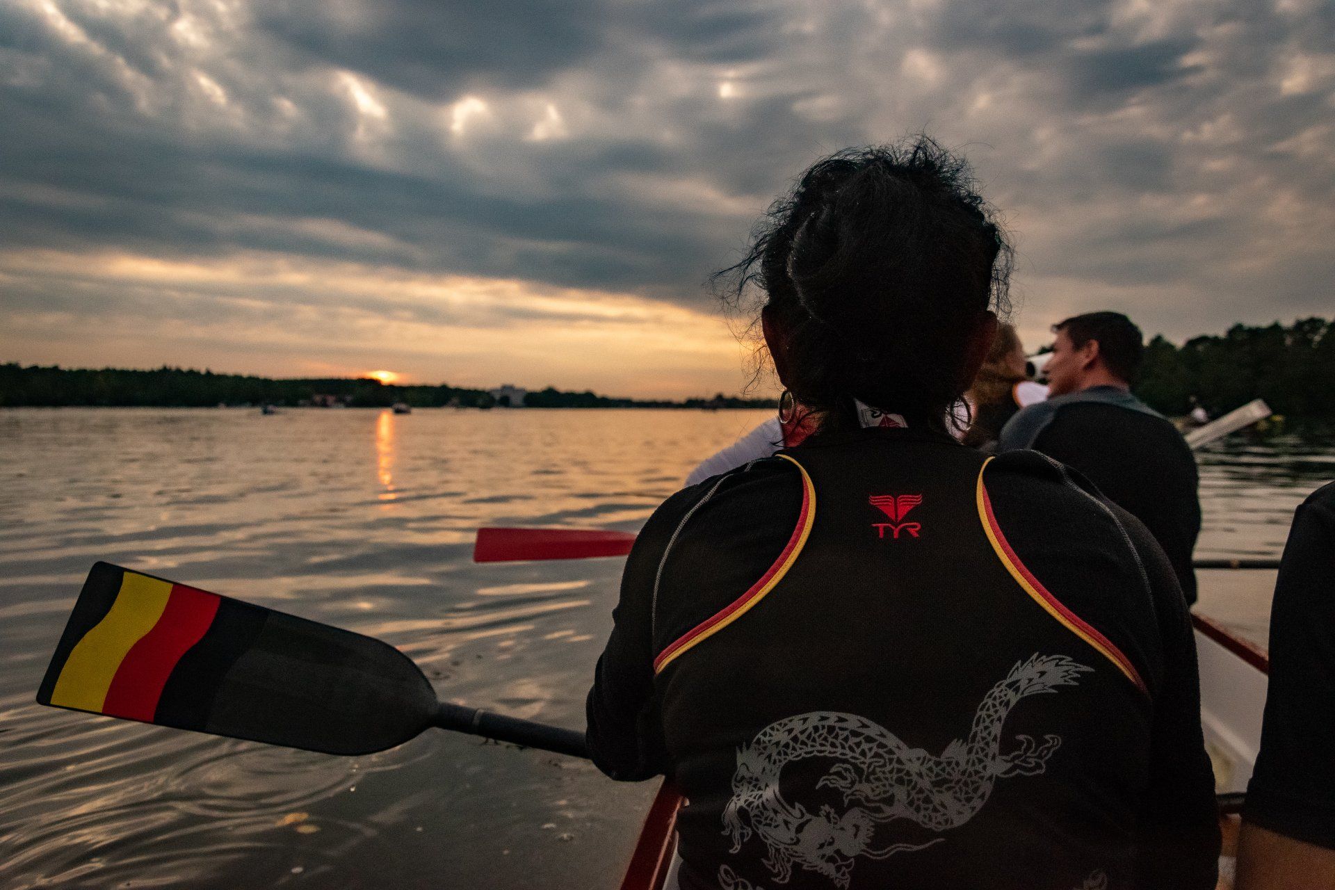 Drachenbootfahren bei toller Kulisse