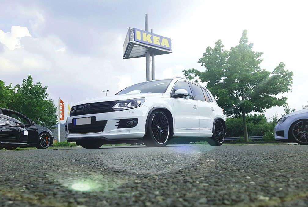 VW Tiguan mit gepfeffert Gewindefahrwek