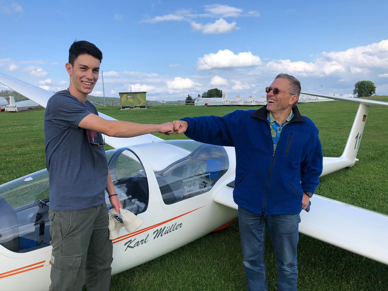 Halle Hangar aufräumen