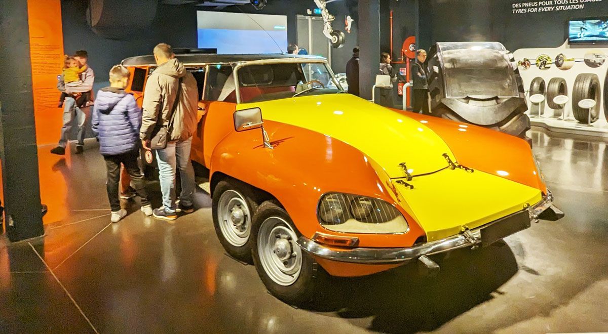 Take advantage of the rain to discover the Michelin Adventure prototypes :-)