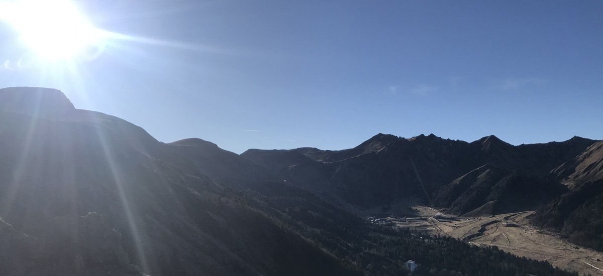 Incredible panorama above the great Mont Dore waterfall!