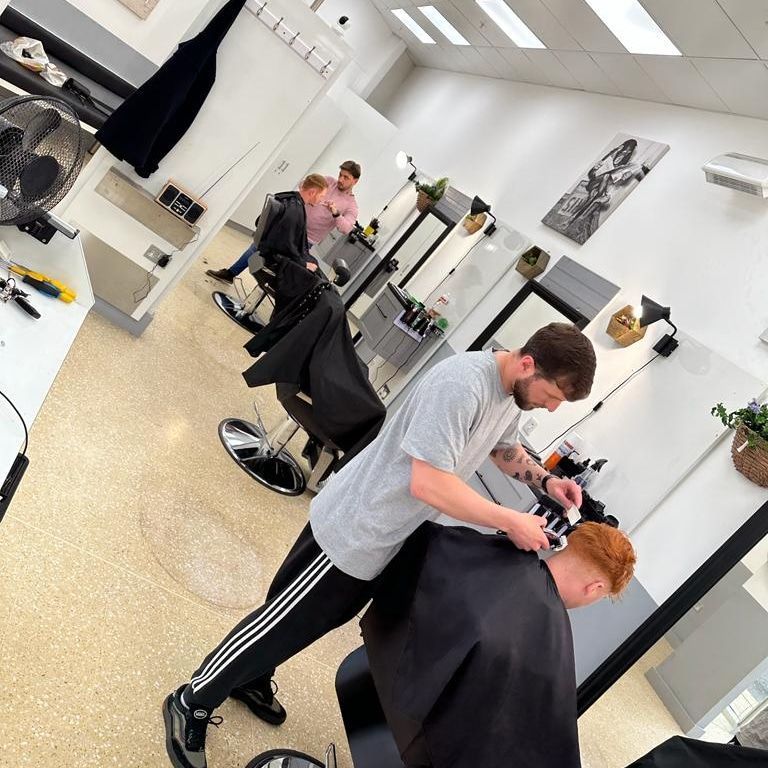 Barbers in Emersons Green, Emersons Green Barbers, Bristol Barbers, Barbers in Bristol, Swindon Barbers, Barbers in Swindon