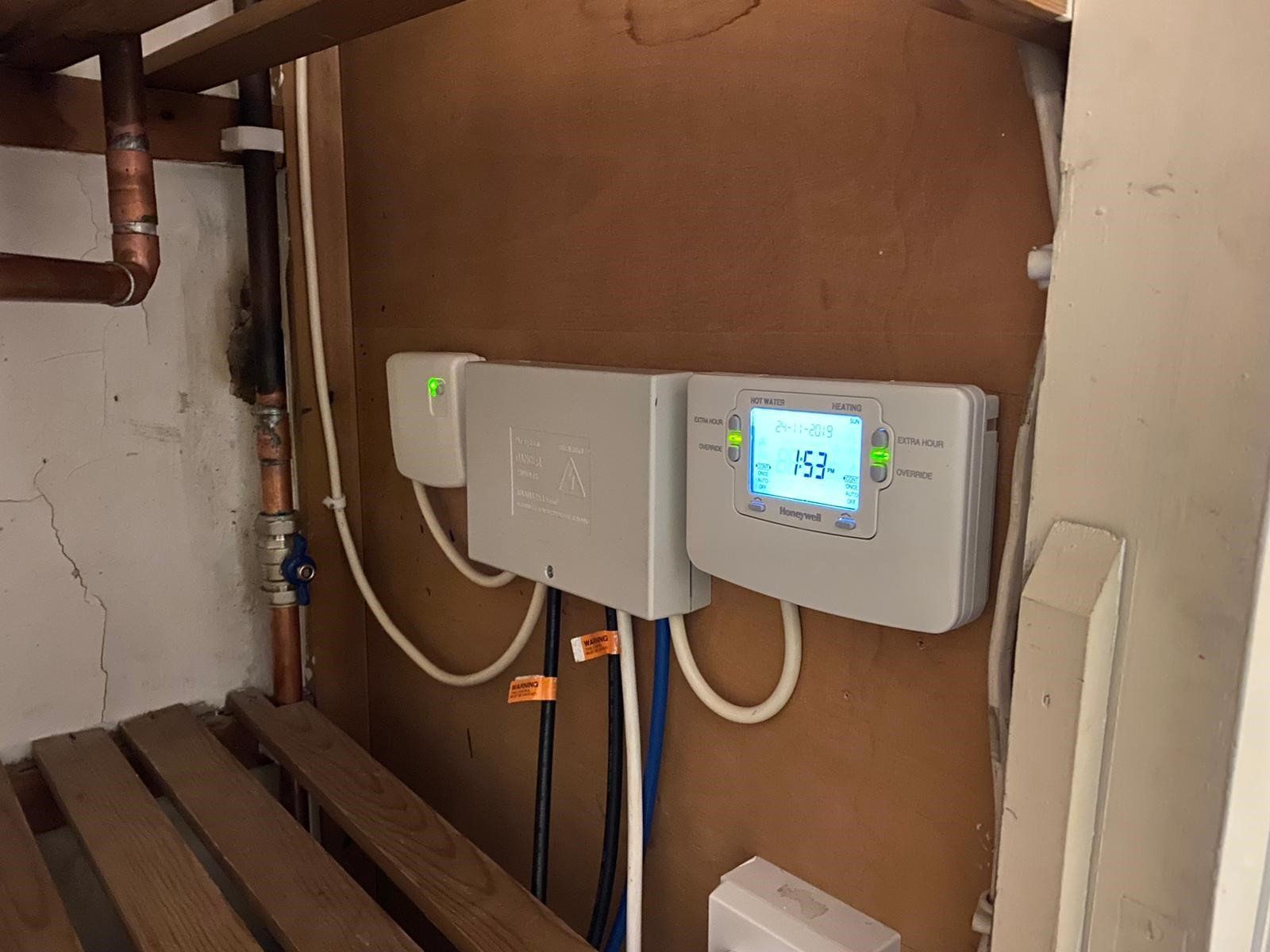 Gas Central Heating Smart Controls and Smart Monitor