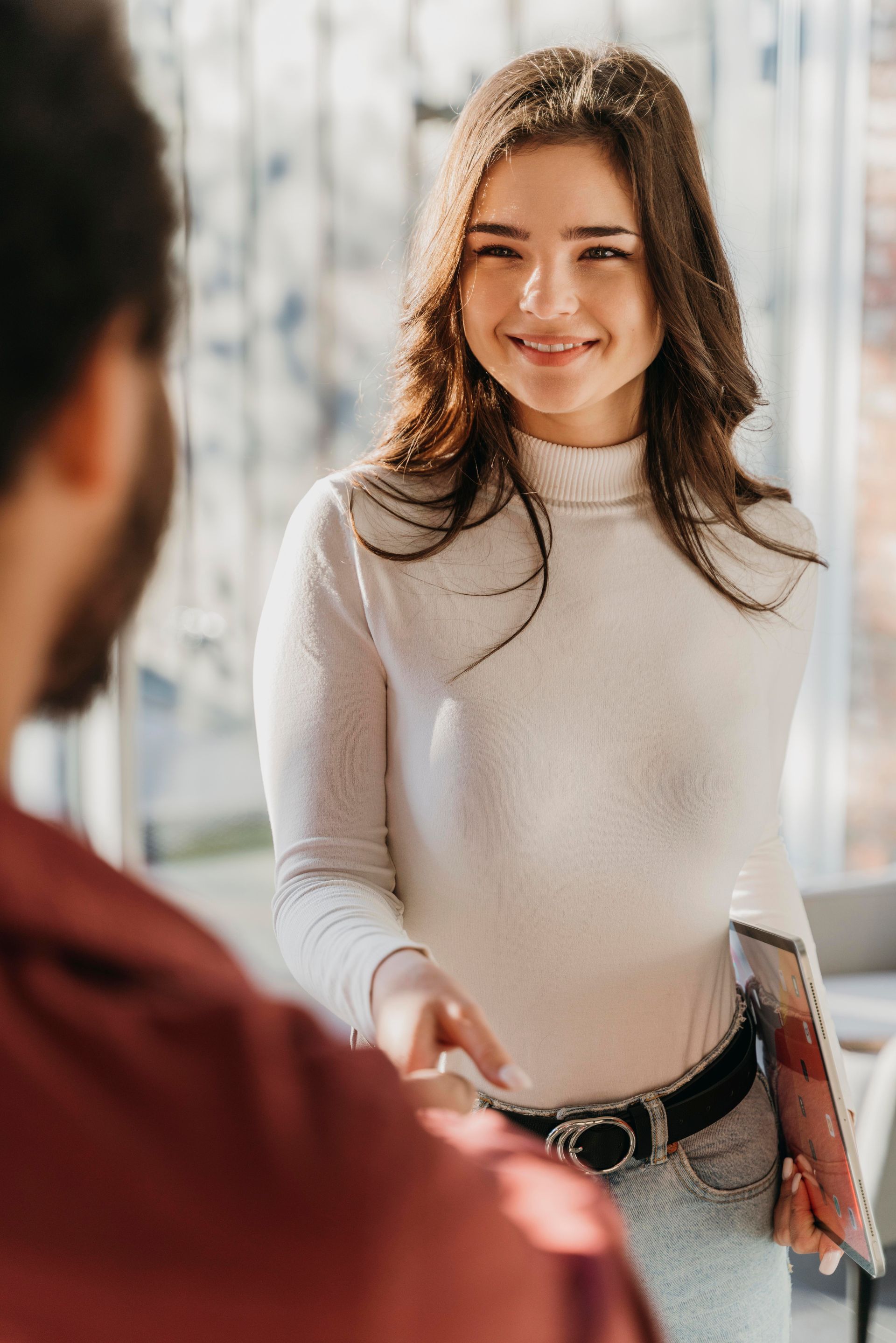 Il t’est déjà arrivé de te dire ‘J’aurais dû dire ça’, ou ‘Pourquoi je n’ai pas osé m’exprimer’ ?
