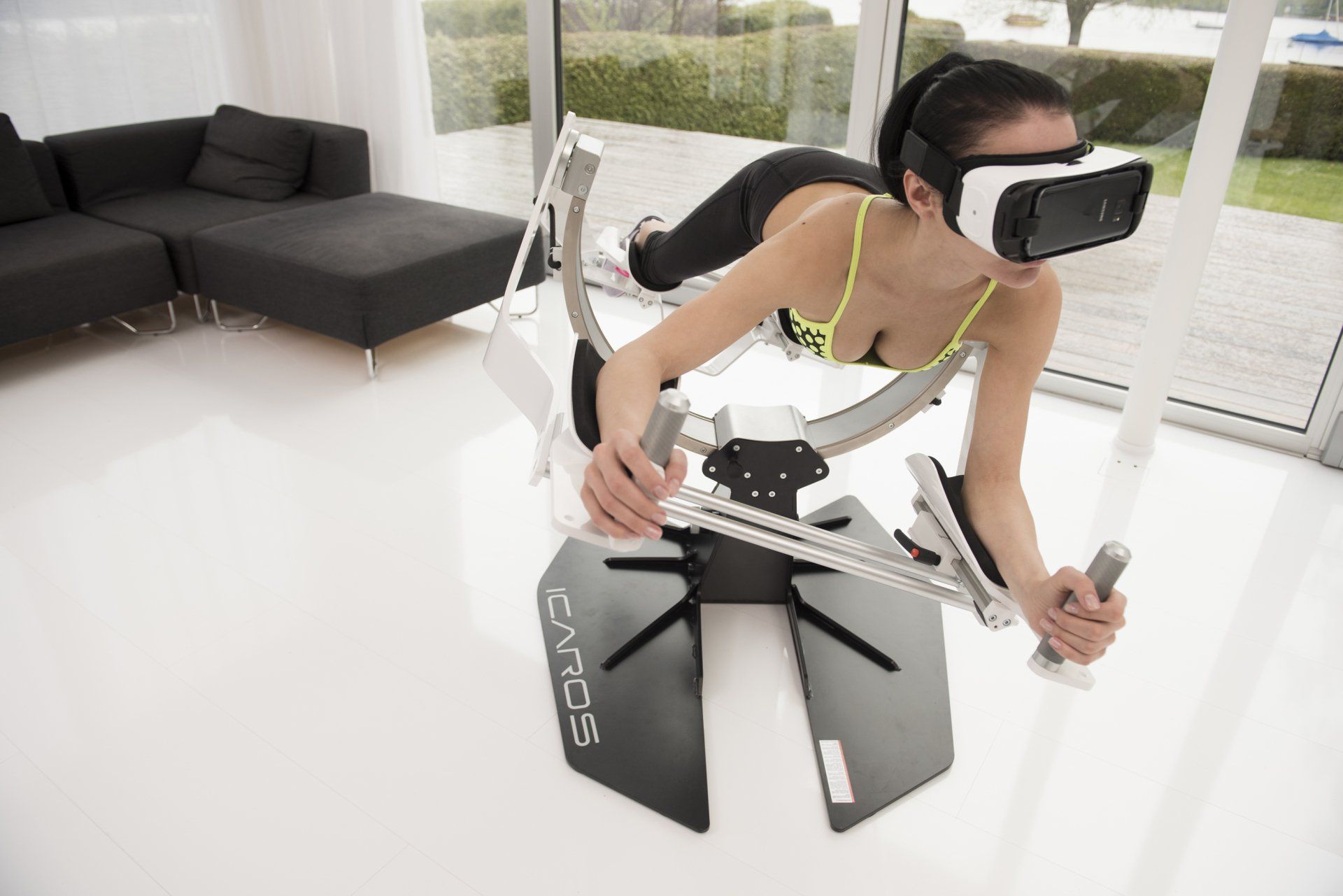 ICAROS Pro Simulator im Showroom mr.modicap VR Point Schwarzwald ICAROS, Icaros Pro, Flugsimulator, mr.modicap, VR Point Schwarzwald, Schonach, come in and fly out, Fliegen, AIM, Simulator, VR, Virtual Reality