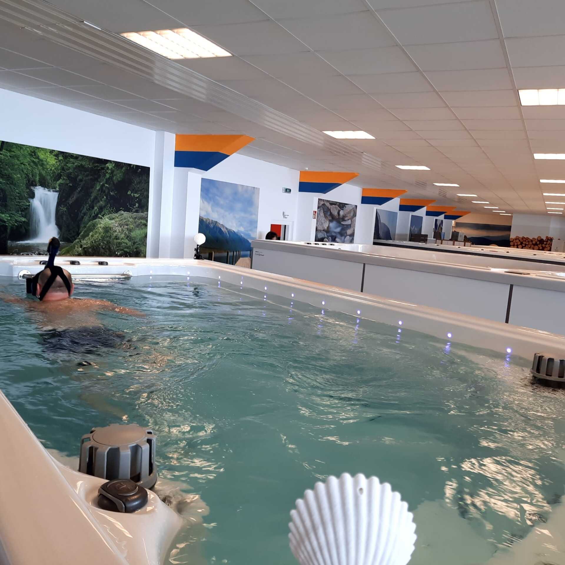 VR-Schnorcheln mit dem modicap PlungeVR in der Ausstellung von Whirlcare Industries in Deißlingen-Lauffen