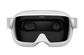 Die neue Standalone-Brille MANOVA vom taiwanesischen Hersteller XRSPACE wird vom kabetec-team einem Intensiv-test unterzogen