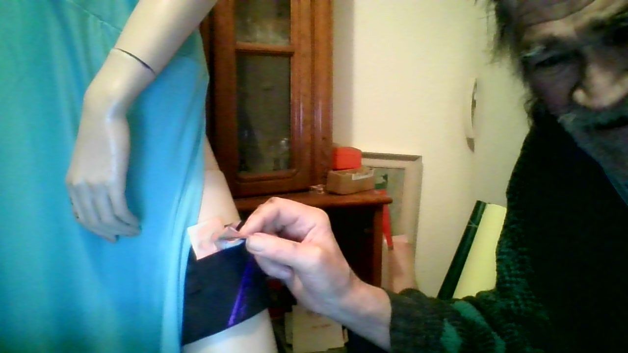 the way to bee a true big spender,
die Dame vom tabledance bittet um eine Spende