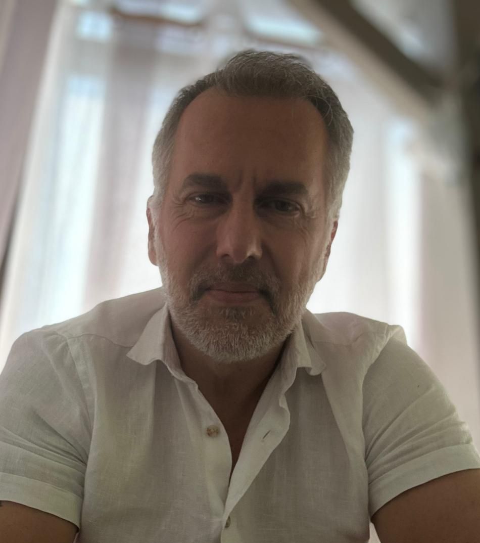 Daniel Dias : Hypnothérapeute et Gestalt Thérapeuthe à Niort