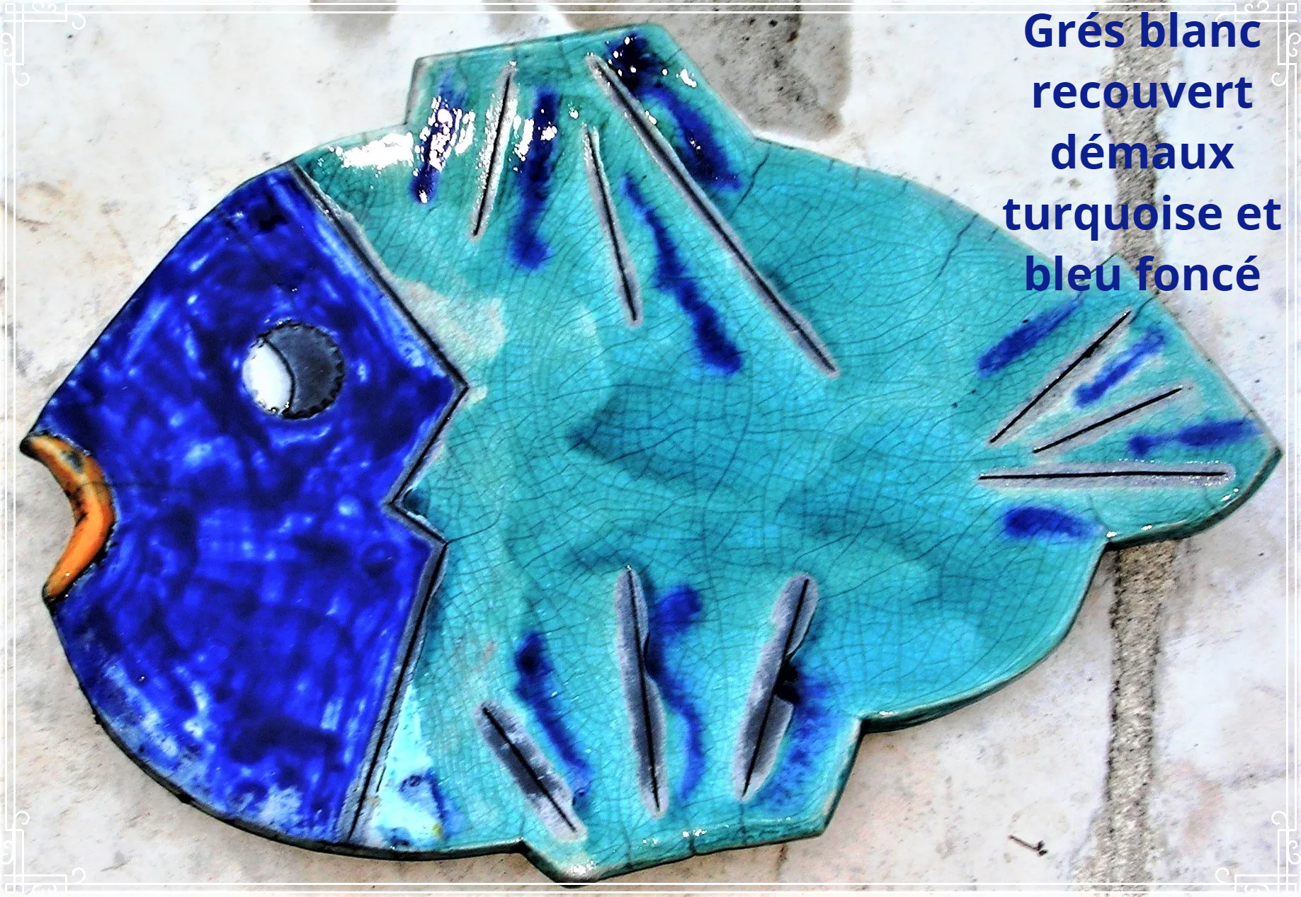 Grès blanc recouvert d'émaux turquoise et bleu intense