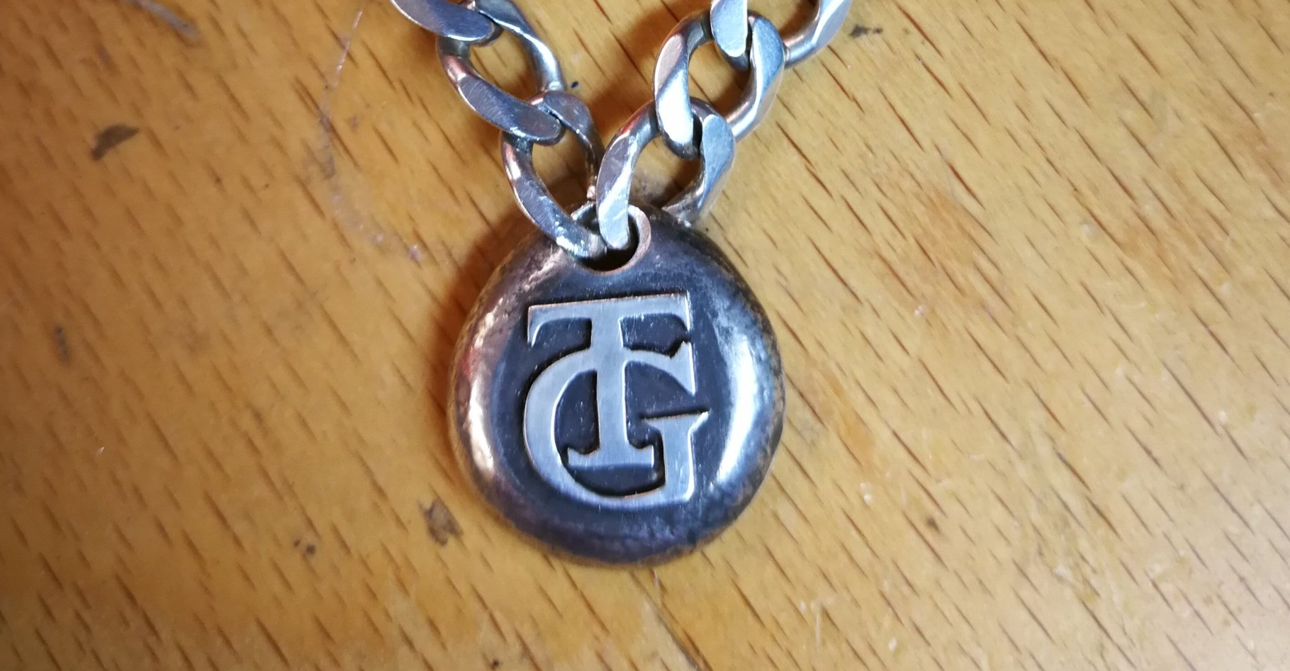 Buchstaben, Silberschmuck, Button,Anhänger, Altsilber, individueller Schmuck,