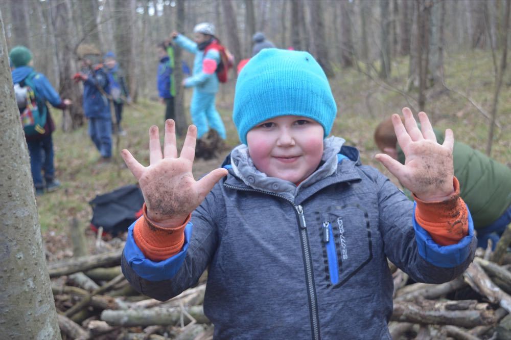 Schule im Wald