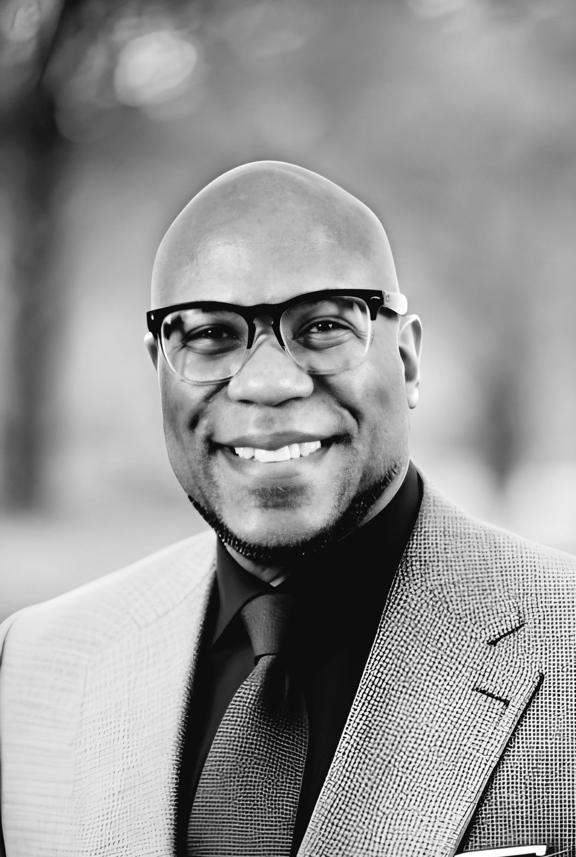 Dr. Derrick E Haynes bio