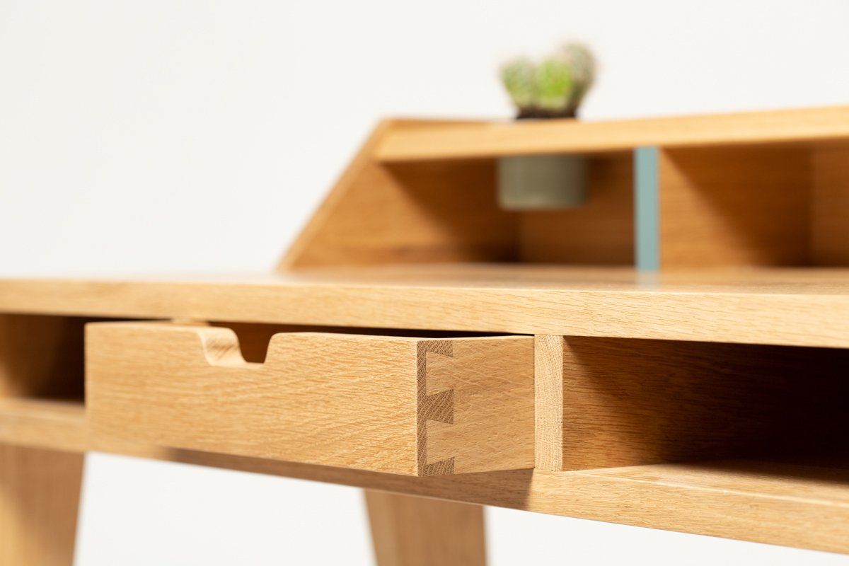 bureau d'ébéniste