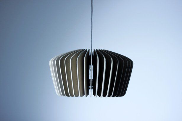 N°10 Suspension en bois ; luminaire ; éclairage ; abat-jour ; lampe