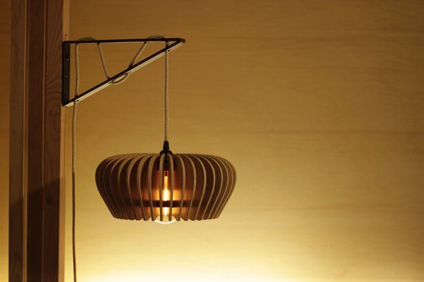 Luminaire, suspension en bois, fabrication artisanale et française, lustre