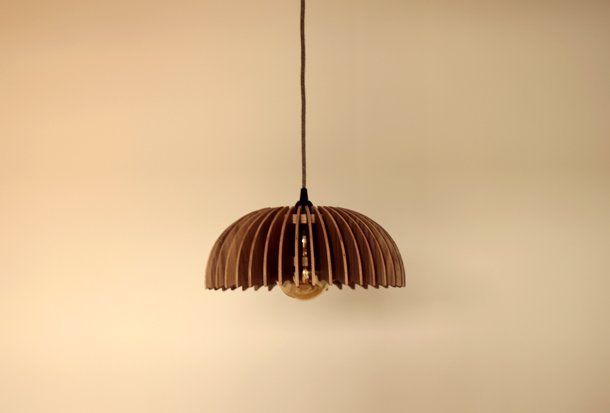 Luminaire, suspension en bois, fabrication artisanale et française, lustre