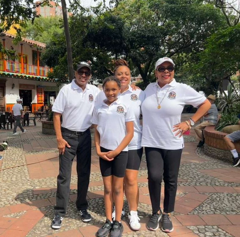 Black expats tours Panama, charlotte van horn