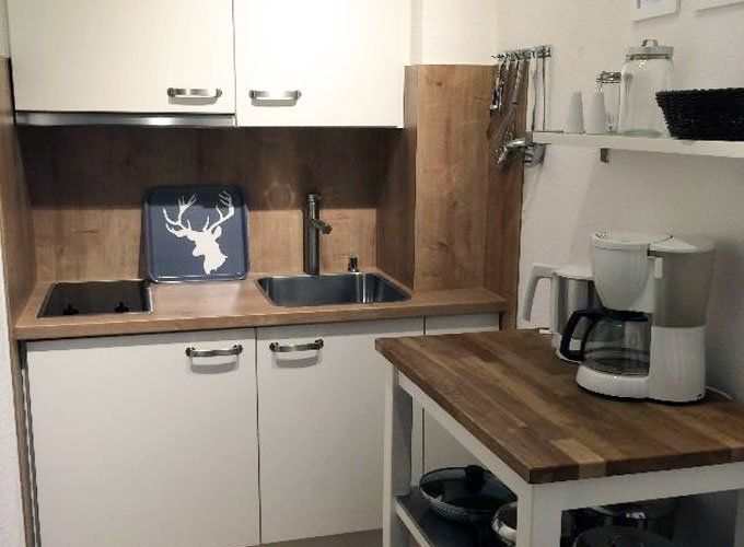 Küche zu Wohnung 6 und 8 im Haus Hubertus auf Norderney