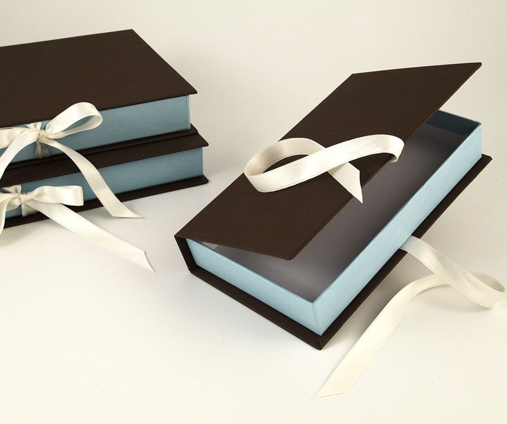 Scatola artigianale foderata a mano