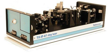 Ti:Saphir single frequency laser Aufbau design innenansicht