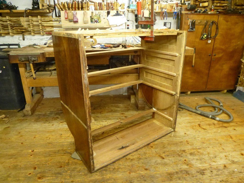 Sekrtärkorpus vor neuer Verleimung