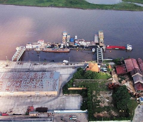 Principales puertos marítimos y fluviales de Peru, puerto de Iquitos