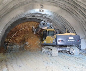 Transporte RORO, LOLO y FLOFLO a Perú