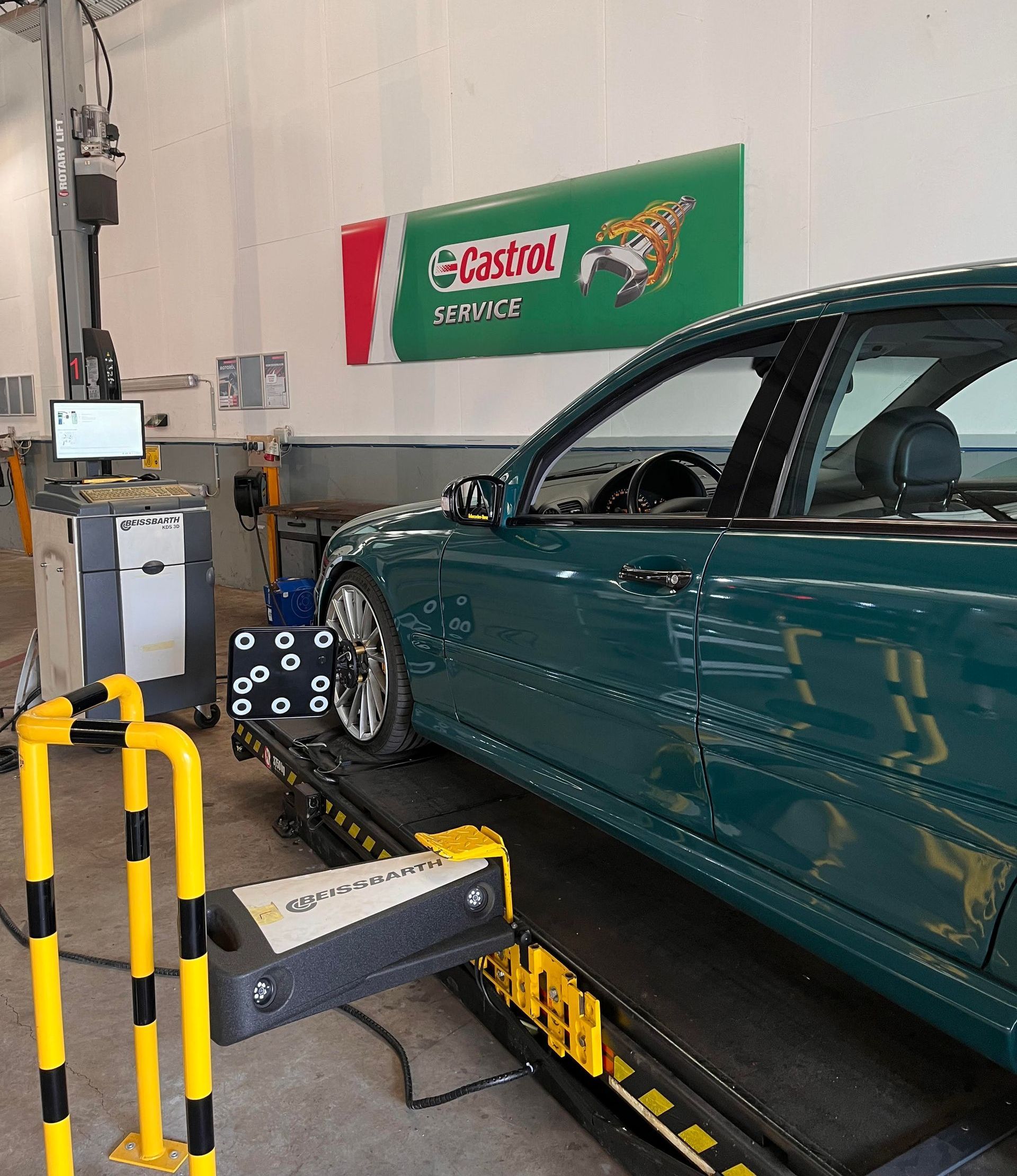 Werbefläche in der M&Z Mietwerkstatt Friedrichshafen