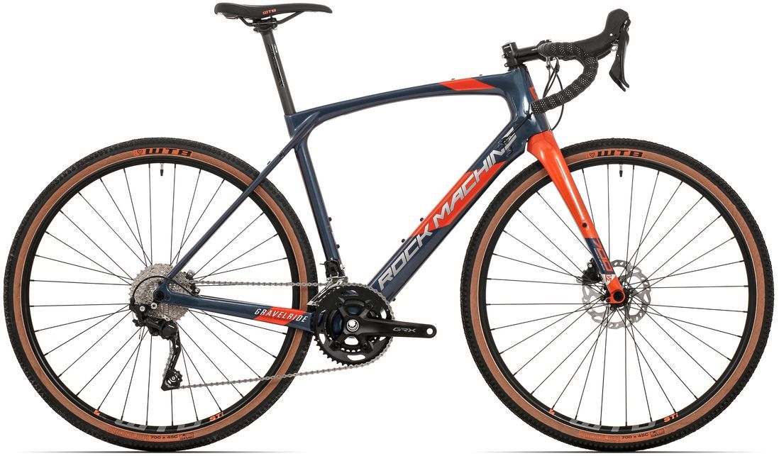 Gravel carbon bike rental in Beaune